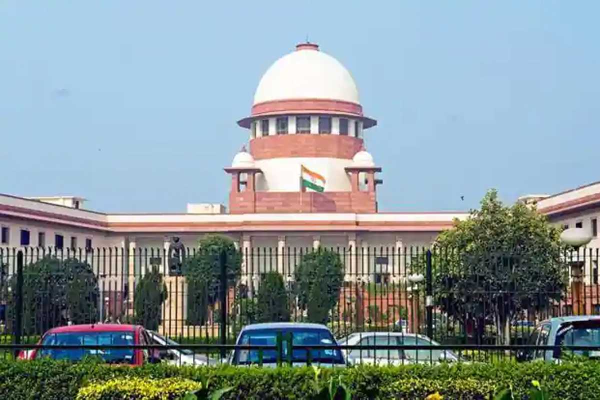 कोलेजियम की सिफारिश पर अभी तक अमल न होने पर सर्वोच्च न्यायालय ने जताई नाराजगी! कोलेजियम की सिफारिश पर अभी तक अमल न होने पर सर्वोच्च न्यायालय ने जताई नाराजगी!